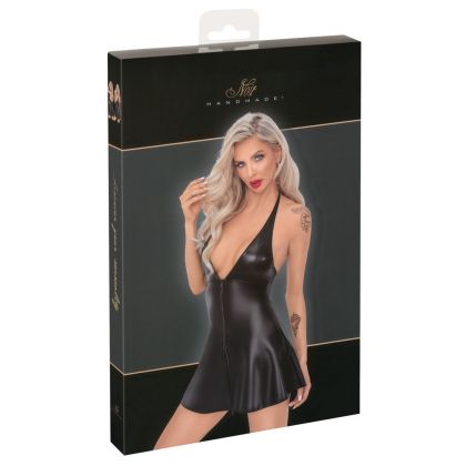 Kleid ausgestellt XL