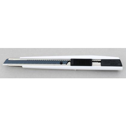 NT        Cutter 9 mm